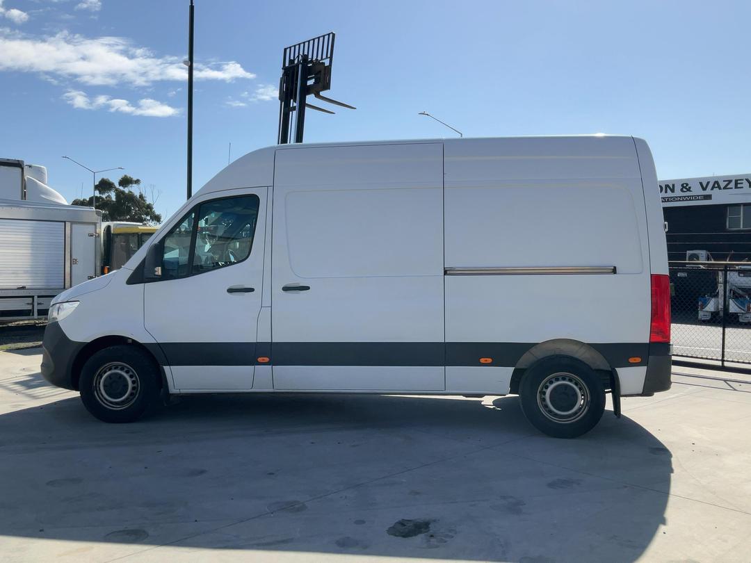Photo '9' of Mercedes-Benz Sprinter 314 MWB VAN 2.1DT Van