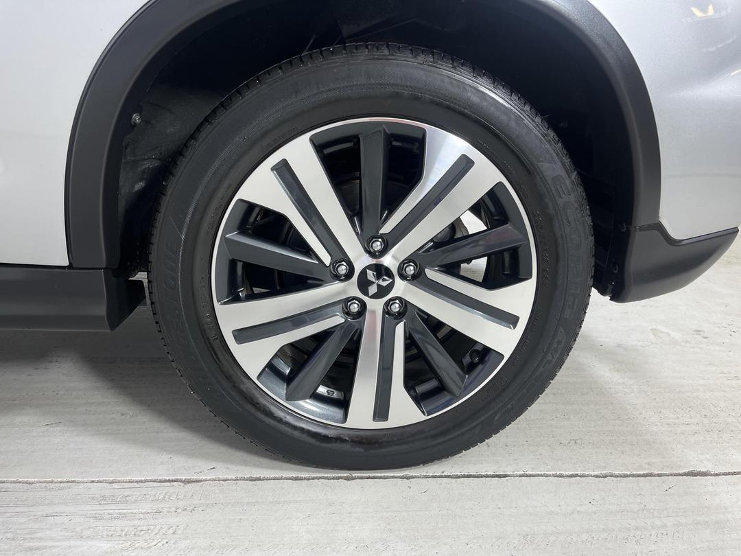 Photo '11' of Mitsubishi ASX