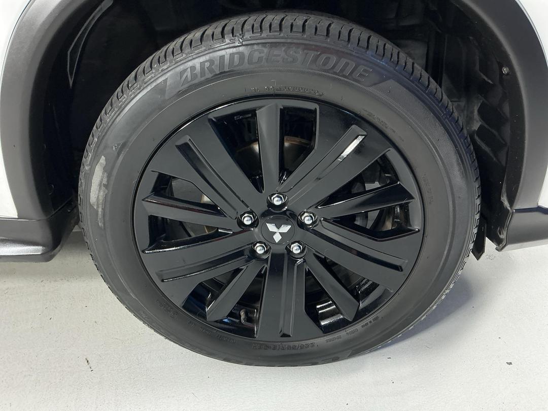 Photo '9' of Mitsubishi ASX