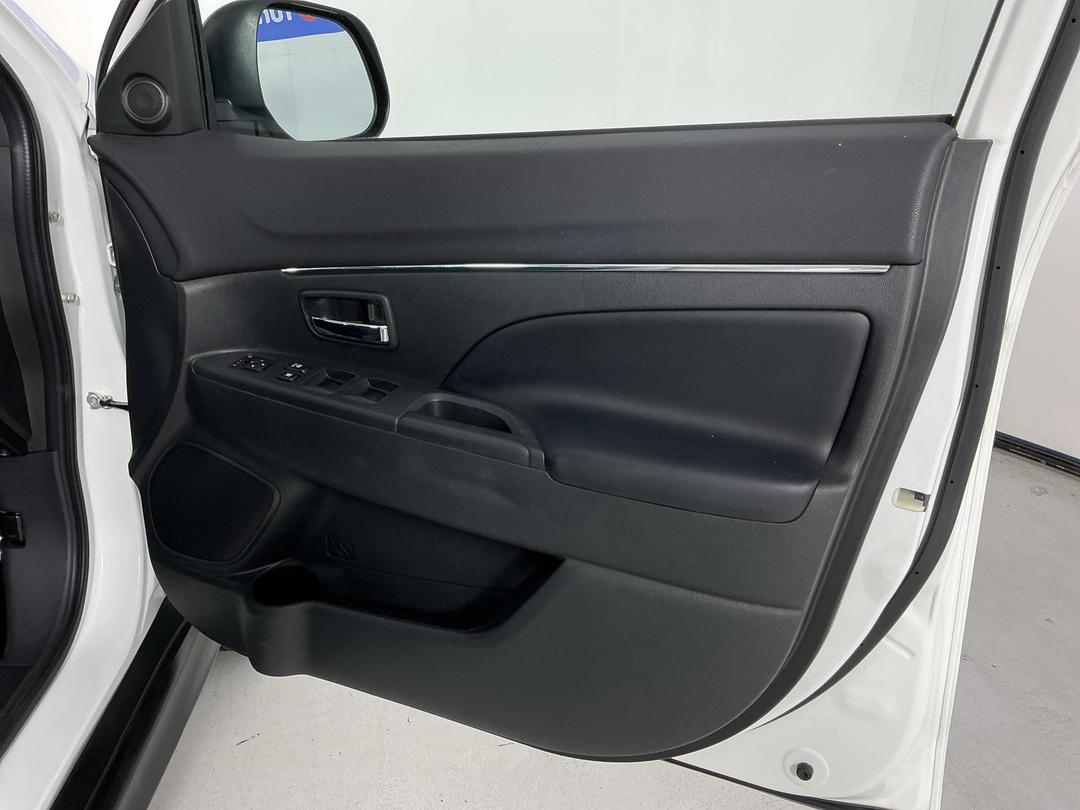 Photo '15' of Mitsubishi ASX