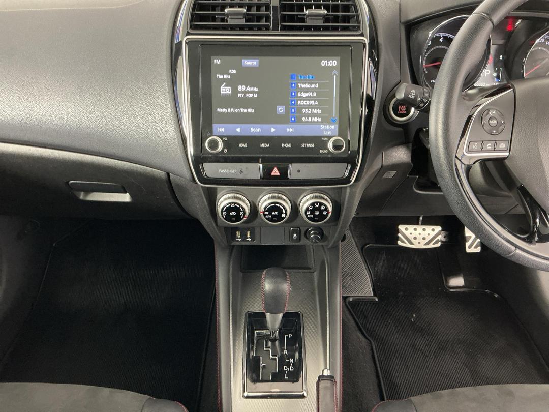 Photo '18' of Mitsubishi ASX