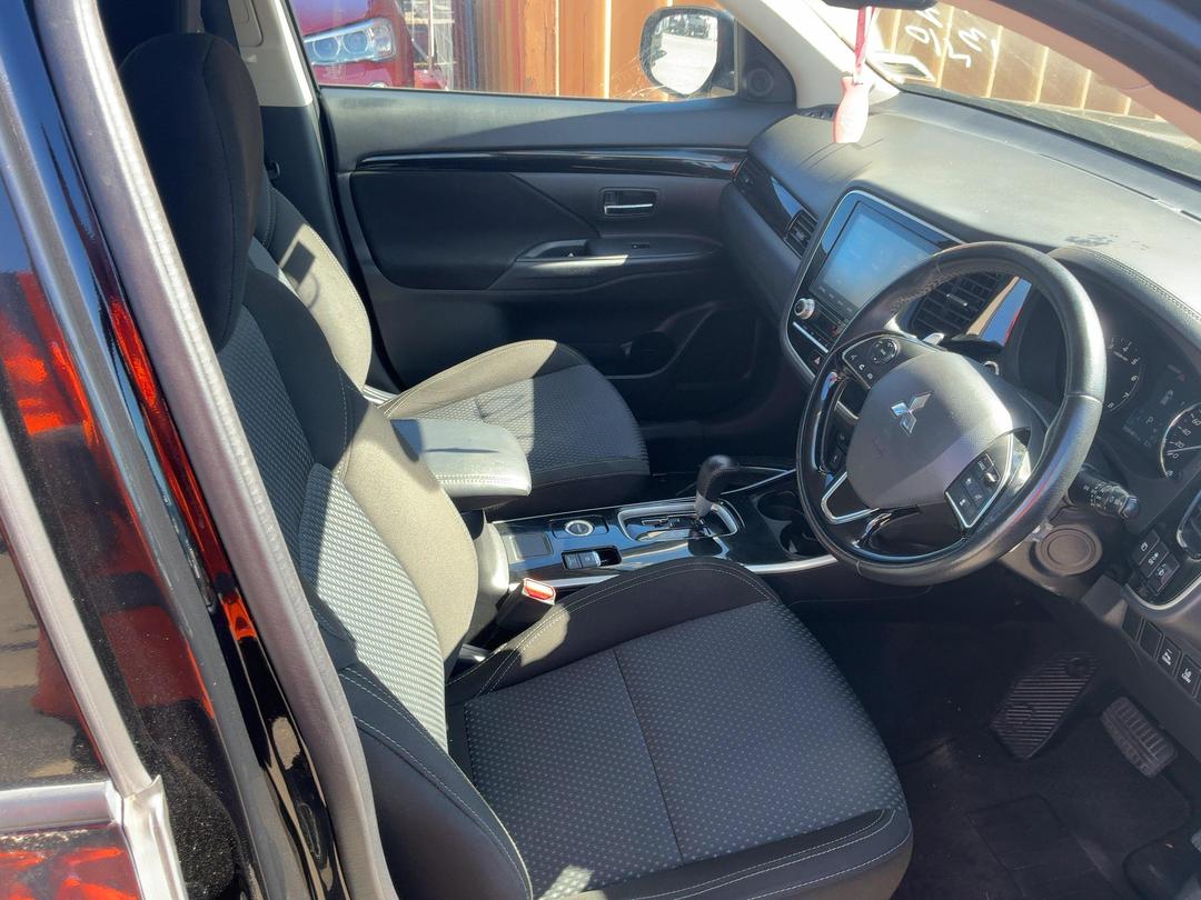 Photo '16' of Mitsubishi Outlander XLS