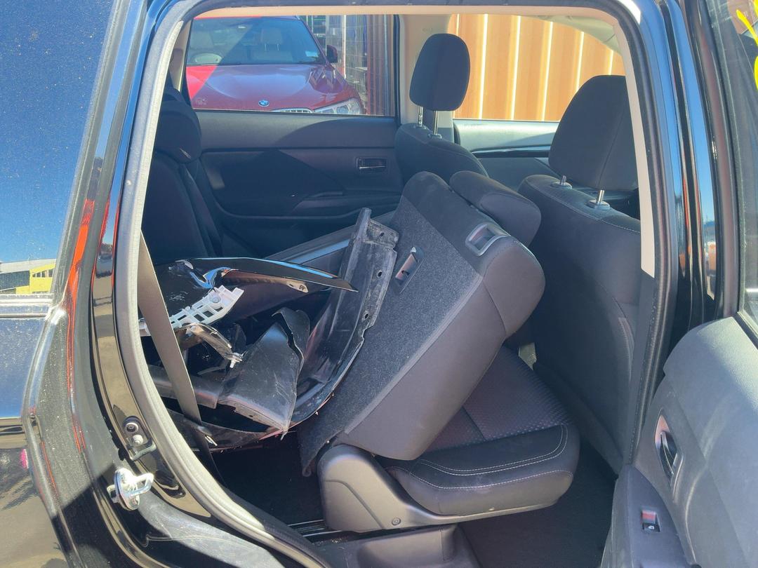 Photo '17' of Mitsubishi Outlander XLS