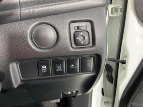 Photo '25' of Mitsubishi Triton