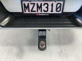 Photo '29' of Mitsubishi Triton