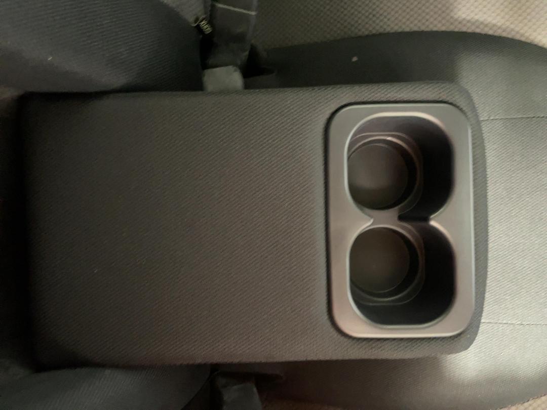 Photo '24' of Mitsubishi Triton