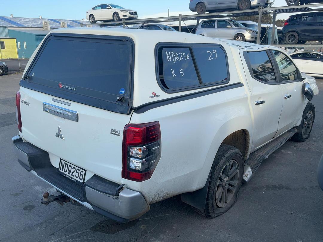 Photo '7' of Mitsubishi Triton DC Glxr 6AT Photo '7' of Mitsubishi Triton DC Glxr 6AT