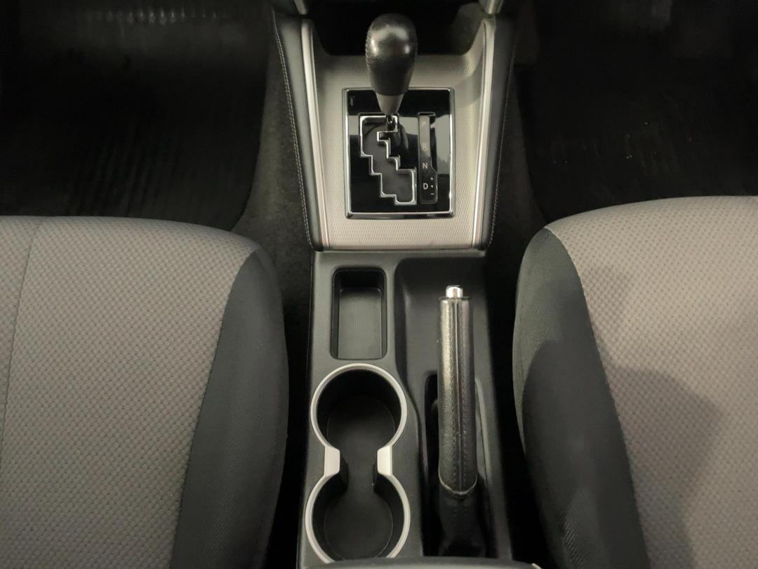 Photo '23' of Mitsubishi Triton
