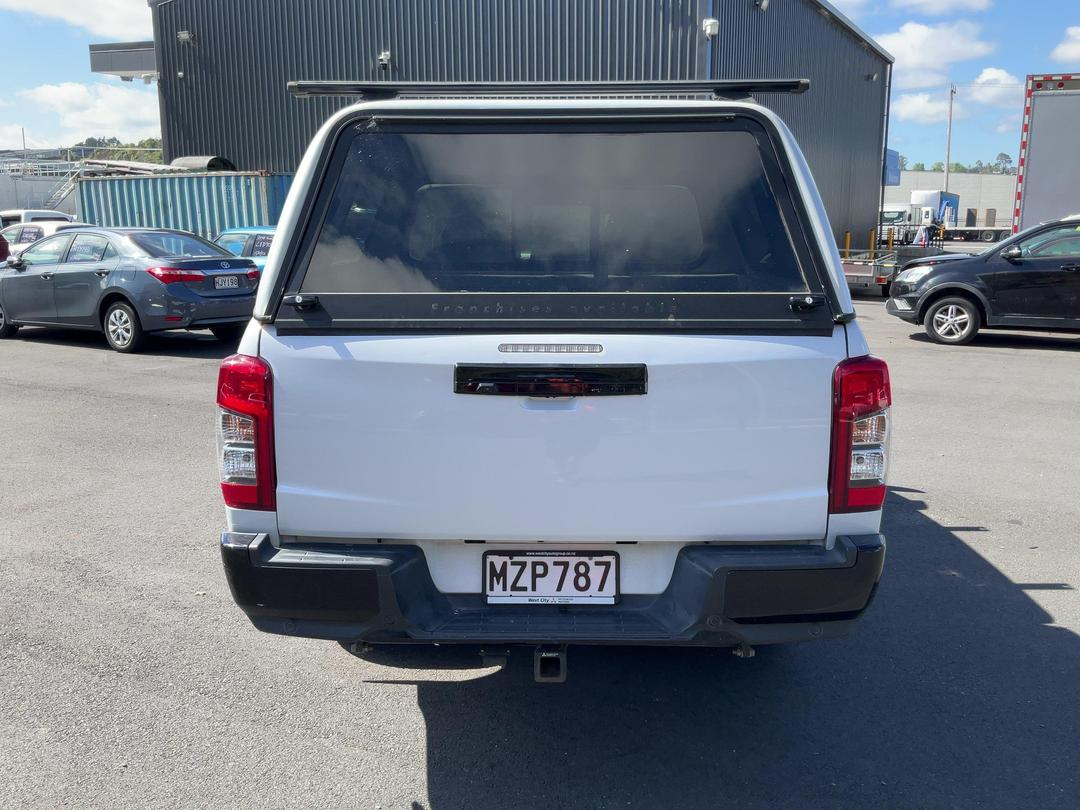 Photo '6' of Mitsubishi Triton DC Glsb 4WD 6AT Photo '6' of Mitsubishi Triton DC Glsb 4WD 6AT