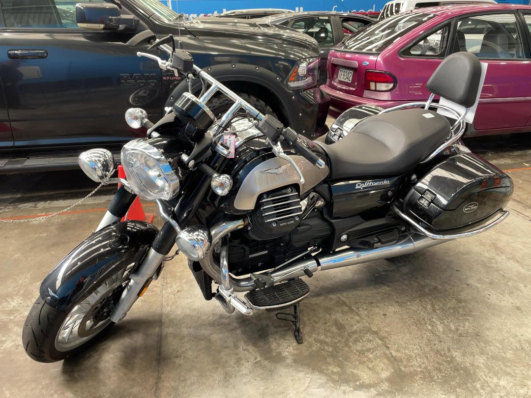 Photo '2' of Moto Guzzi California TOURING E4