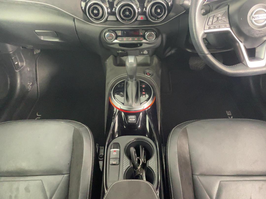 Photo '18' of Nissan Juke