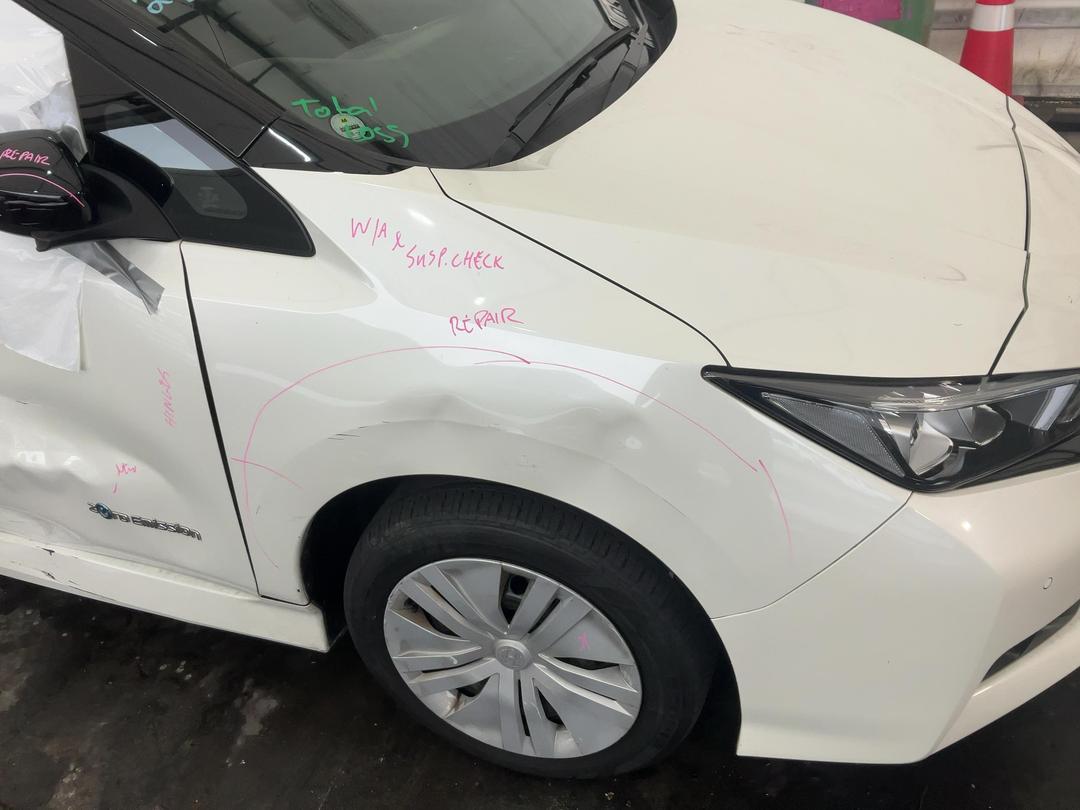 Photo '3' of Nissan Leaf