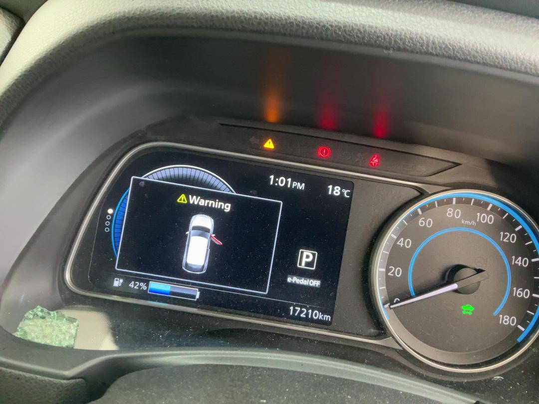 Photo '13' of Nissan Leaf