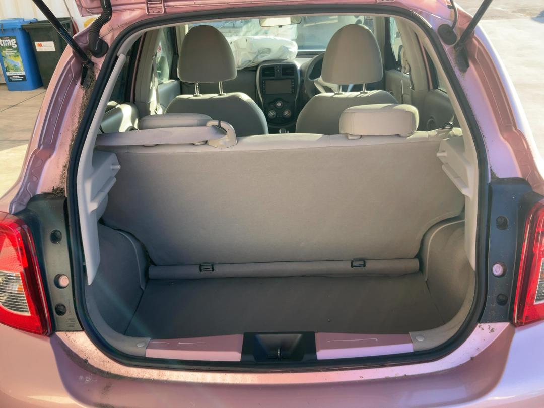 Photo '16' of Nissan March Photo '16' of Nissan March