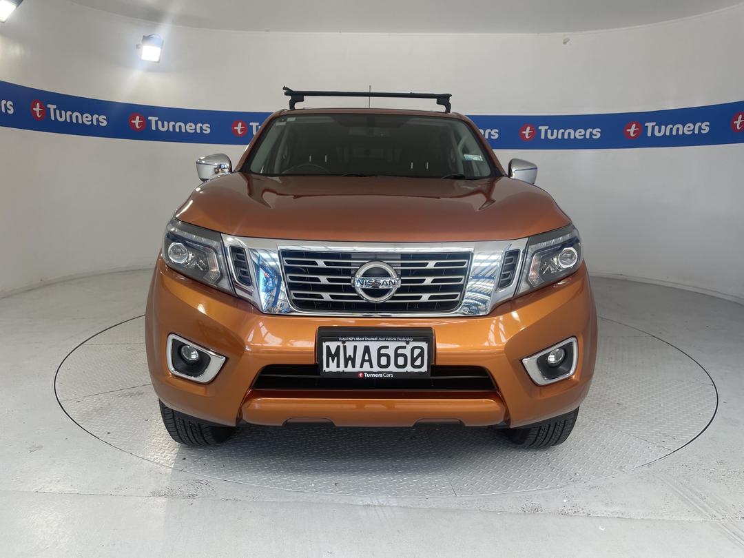 Photo '2' of Nissan Navara