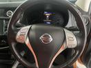 Thumbnail '27' of Nissan Navara