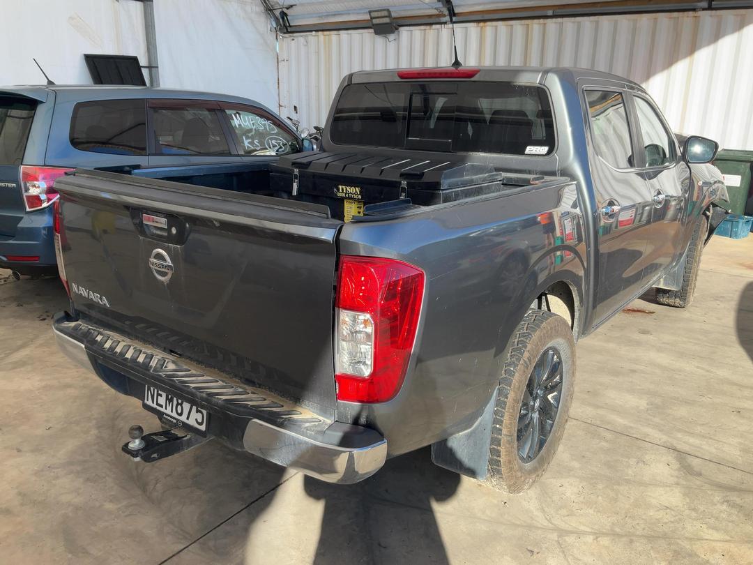 Photo '6' of Nissan Navara RX