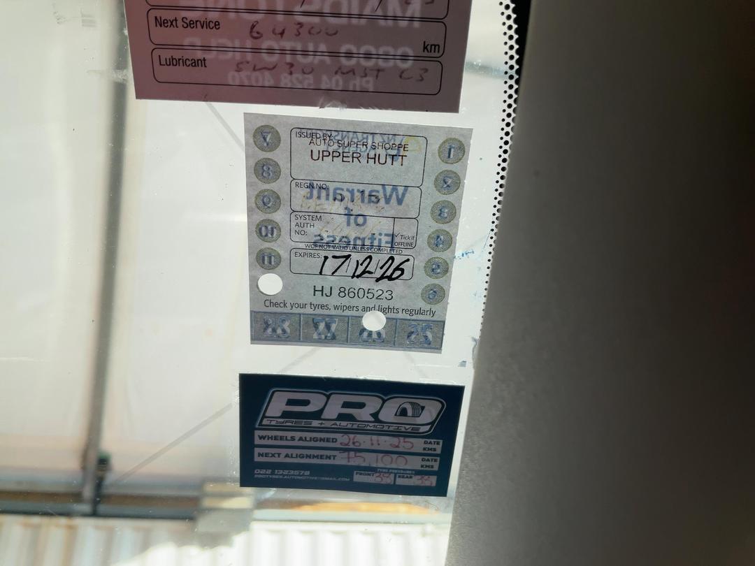 Photo '10' of Nissan Navara RX