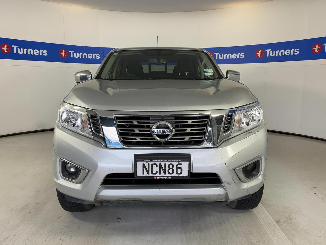 Photo '2' of Nissan Navara