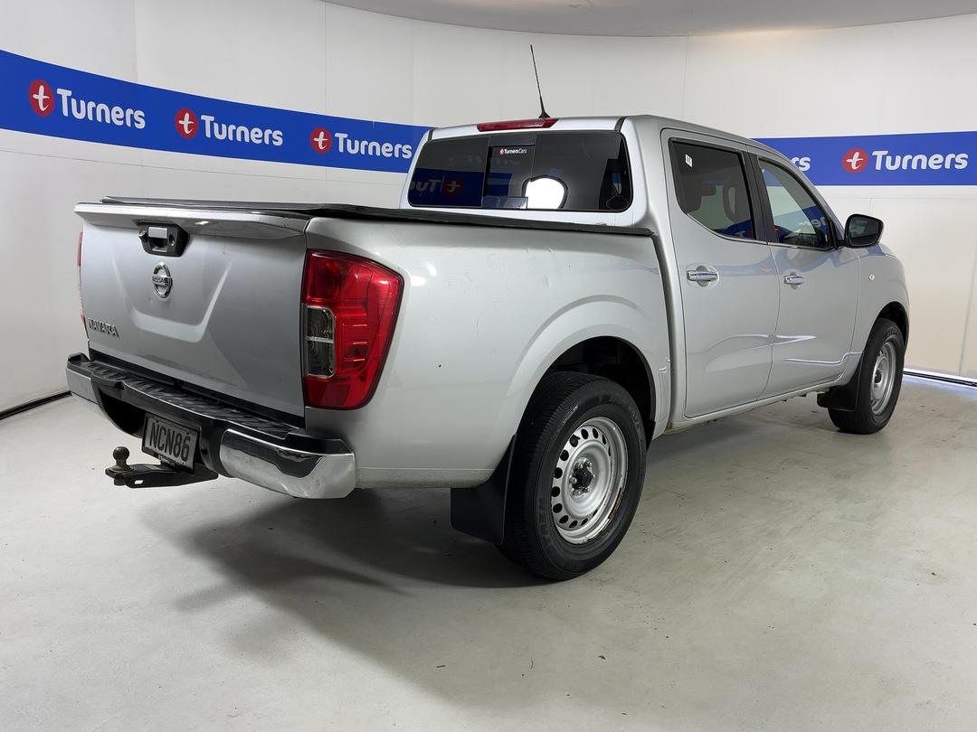 Photo '7' of Nissan Navara