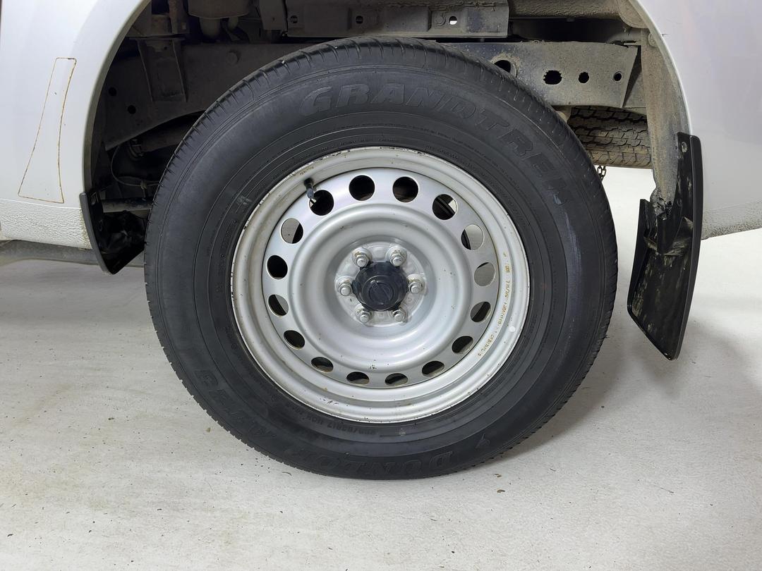 Photo '11' of Nissan Navara