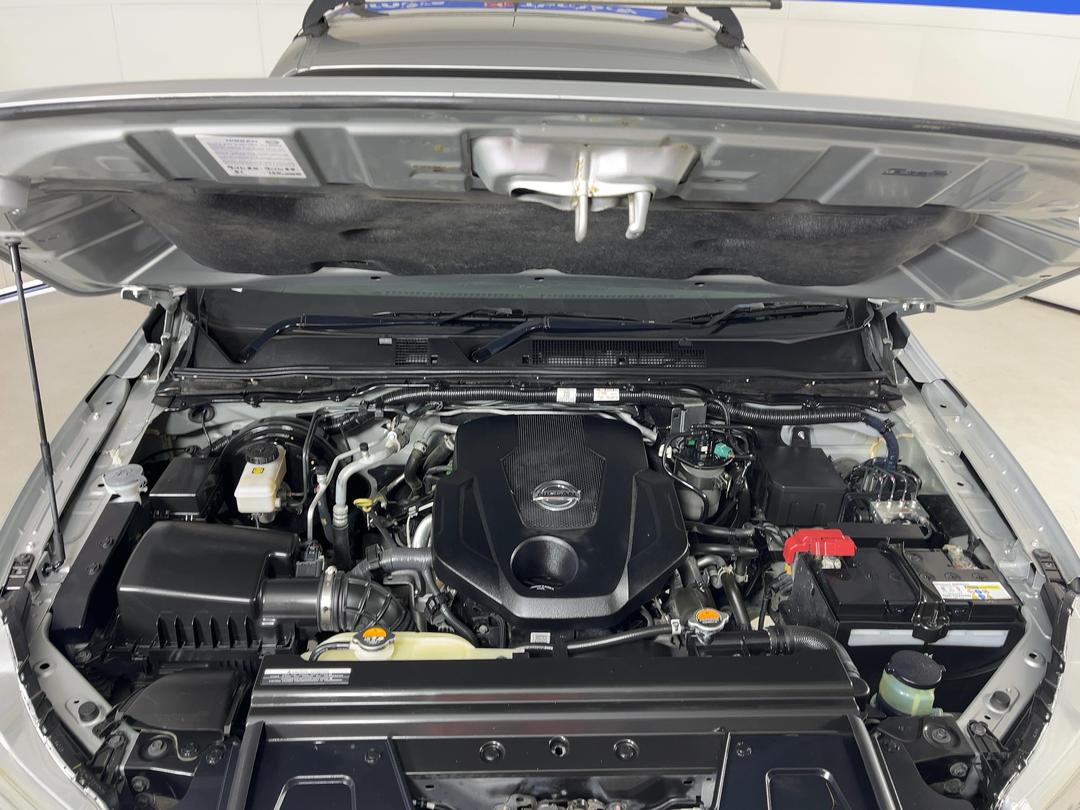 Photo '13' of Nissan Navara