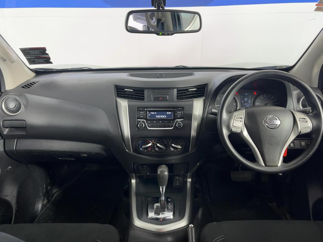 Photo '17' of Nissan Navara
