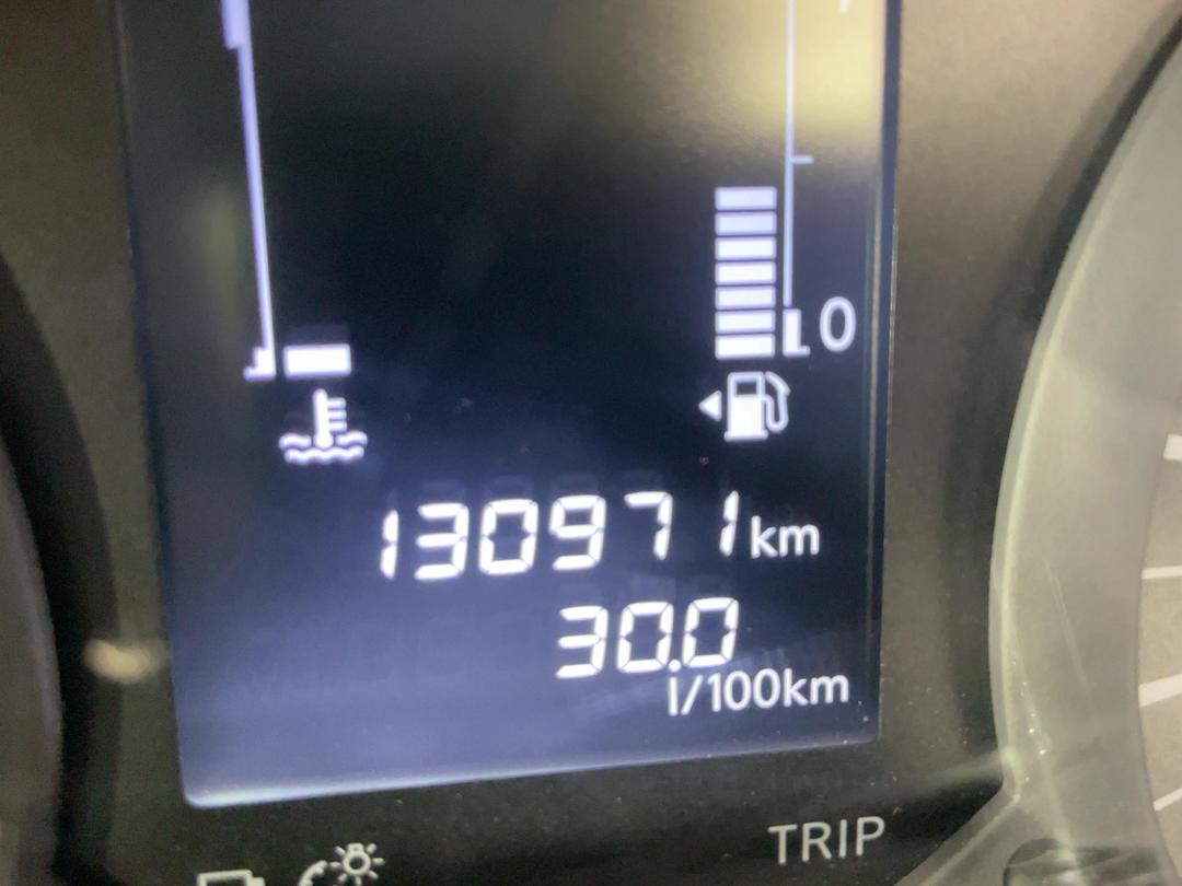 Photo '21' of Nissan Navara