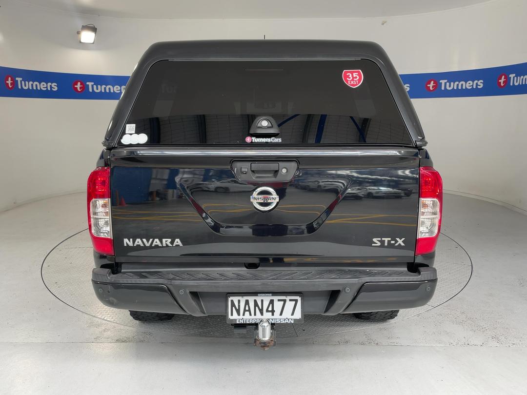 Photo '6' of Nissan Navara