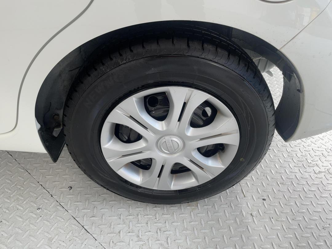 Photo '11' of Nissan Note