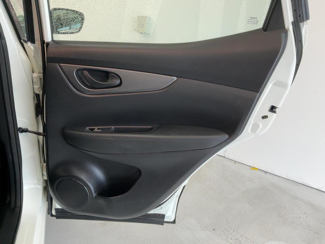 Photo '19' of Nissan Qashqai