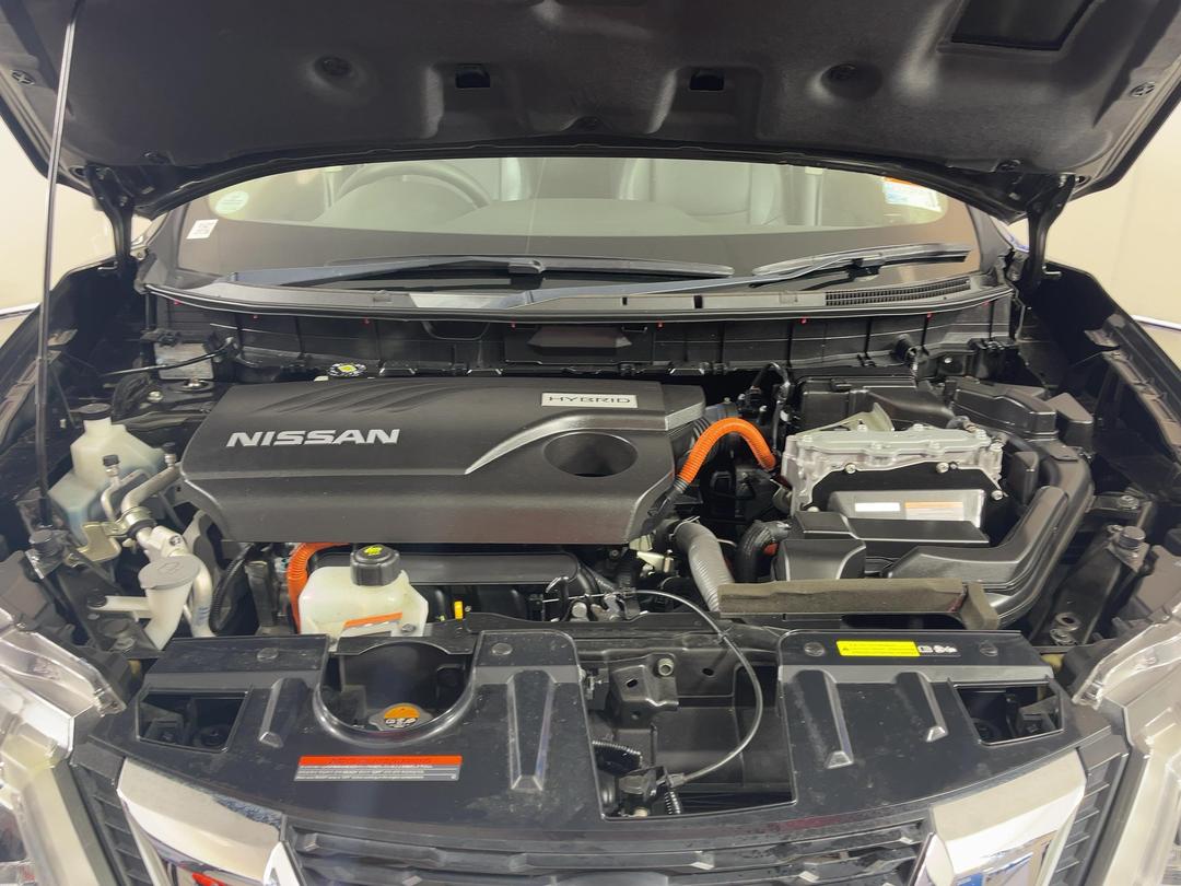 Photo '13' of Nissan X-Trail