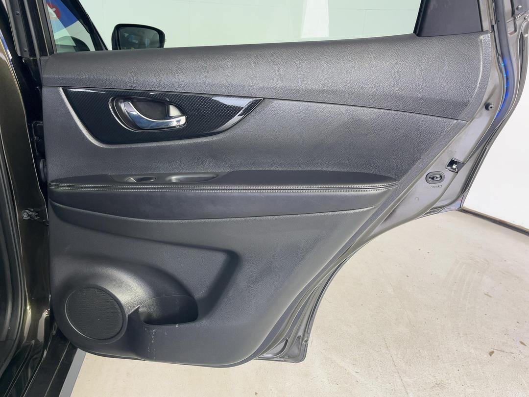 Photo '19' of Nissan X-Trail