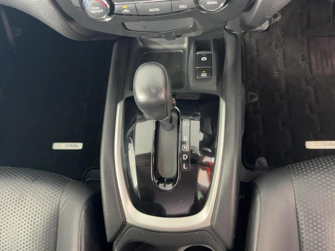 Photo '18' of Nissan X-Trail