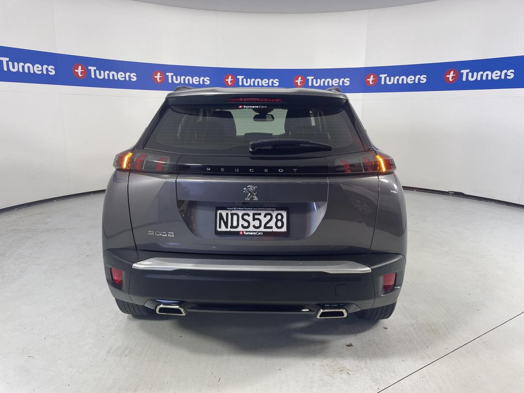 Photo '6' of Peugeot 2008