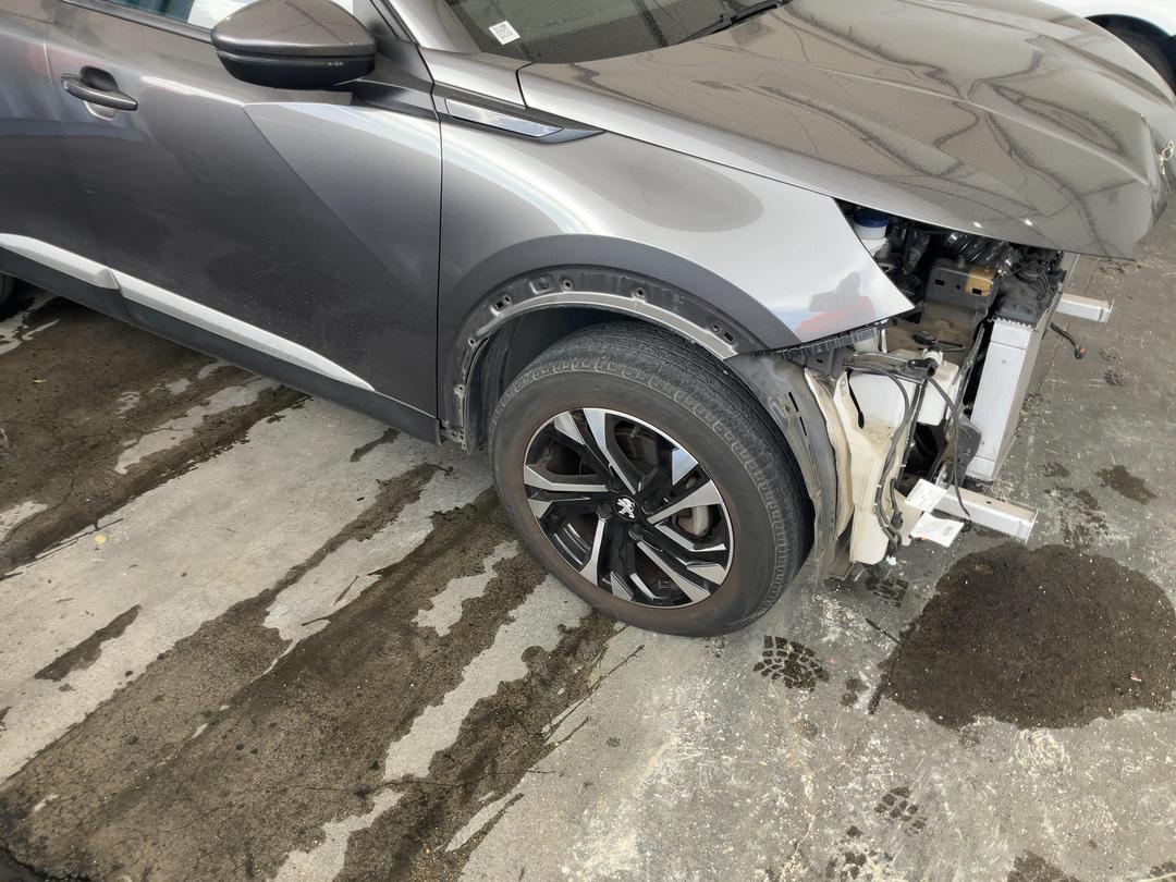 Photo '2' of Peugeot 2008 Allure