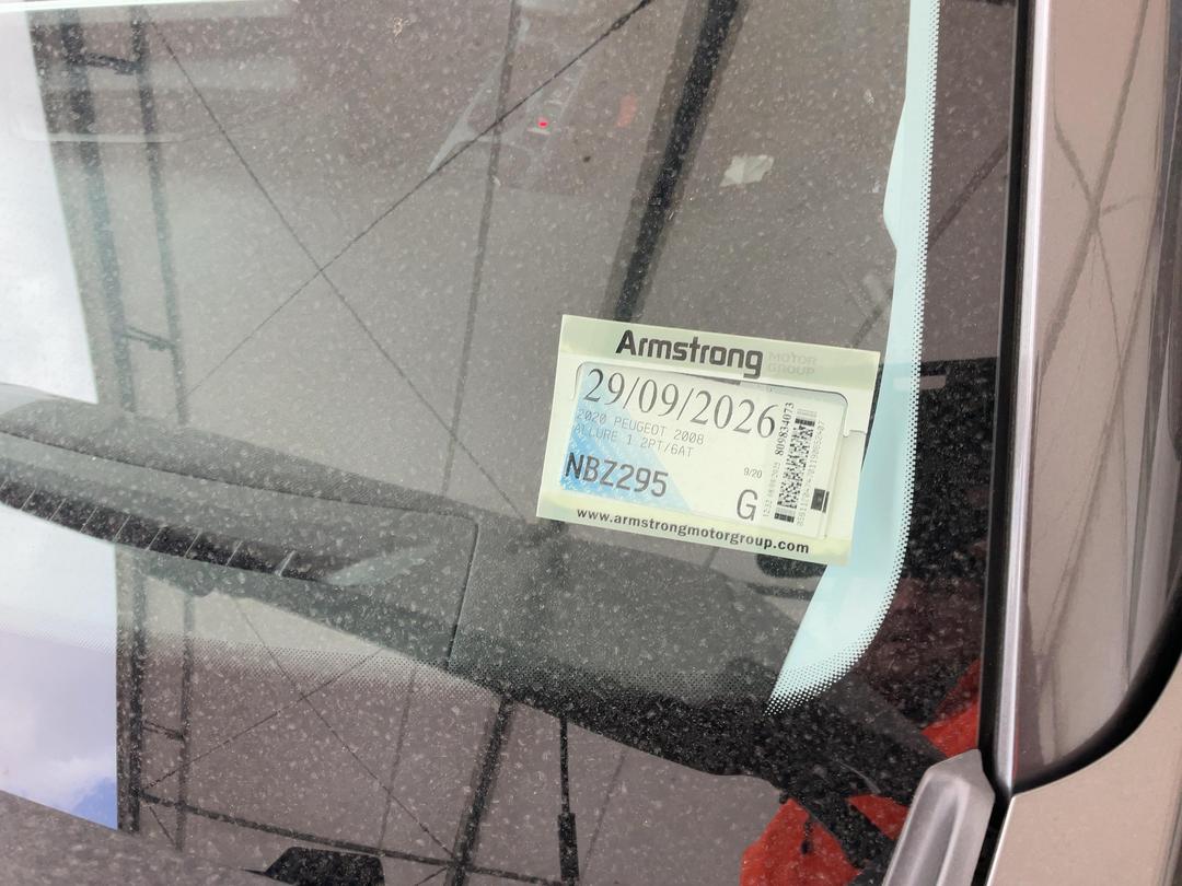 Photo '23' of Peugeot 2008 Allure