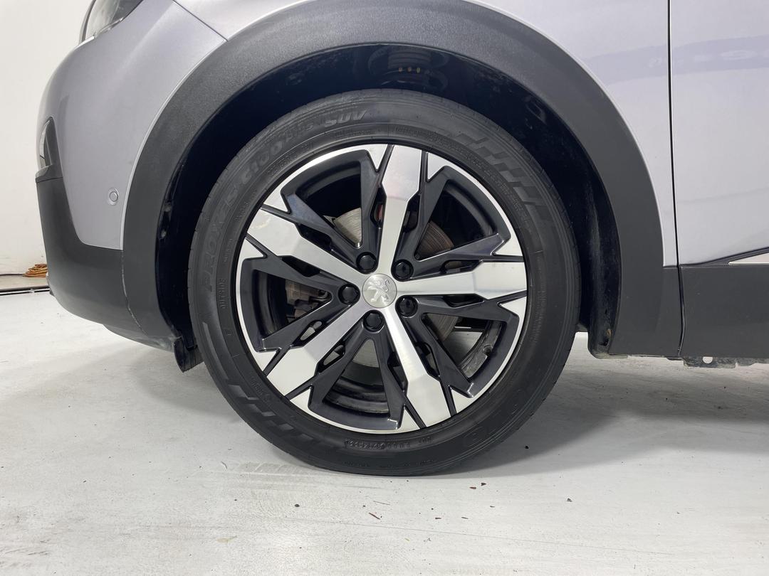 Photo '10' of Peugeot 3008