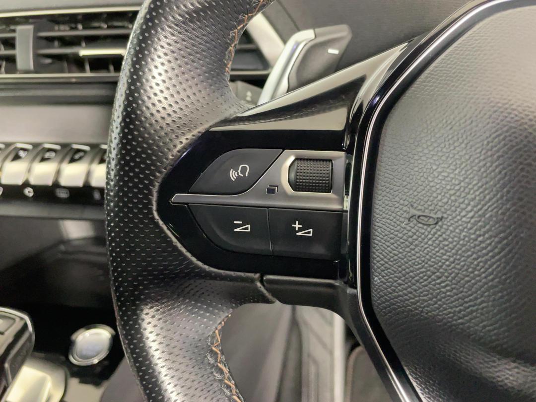 Photo '23' of Peugeot 3008