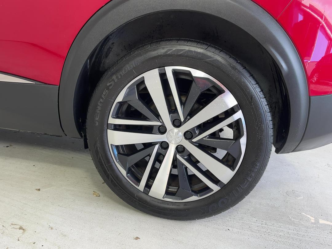 Photo '11' of Peugeot 3008