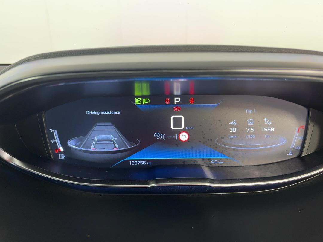 Photo '21' of Peugeot 3008
