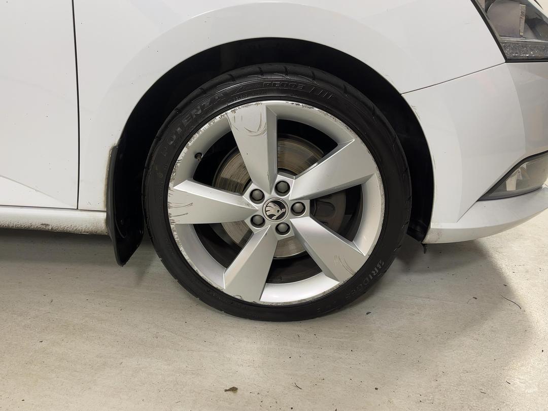 Photo '9' of Skoda Fabia