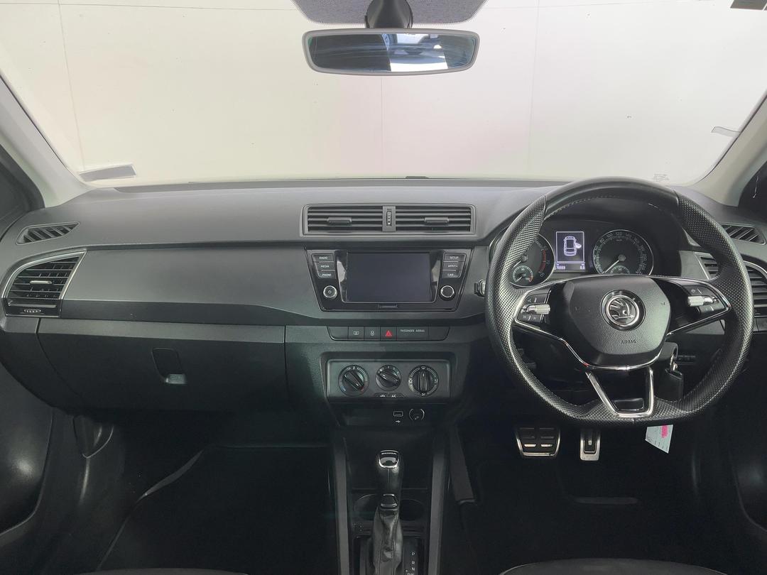 Photo '17' of Skoda Fabia