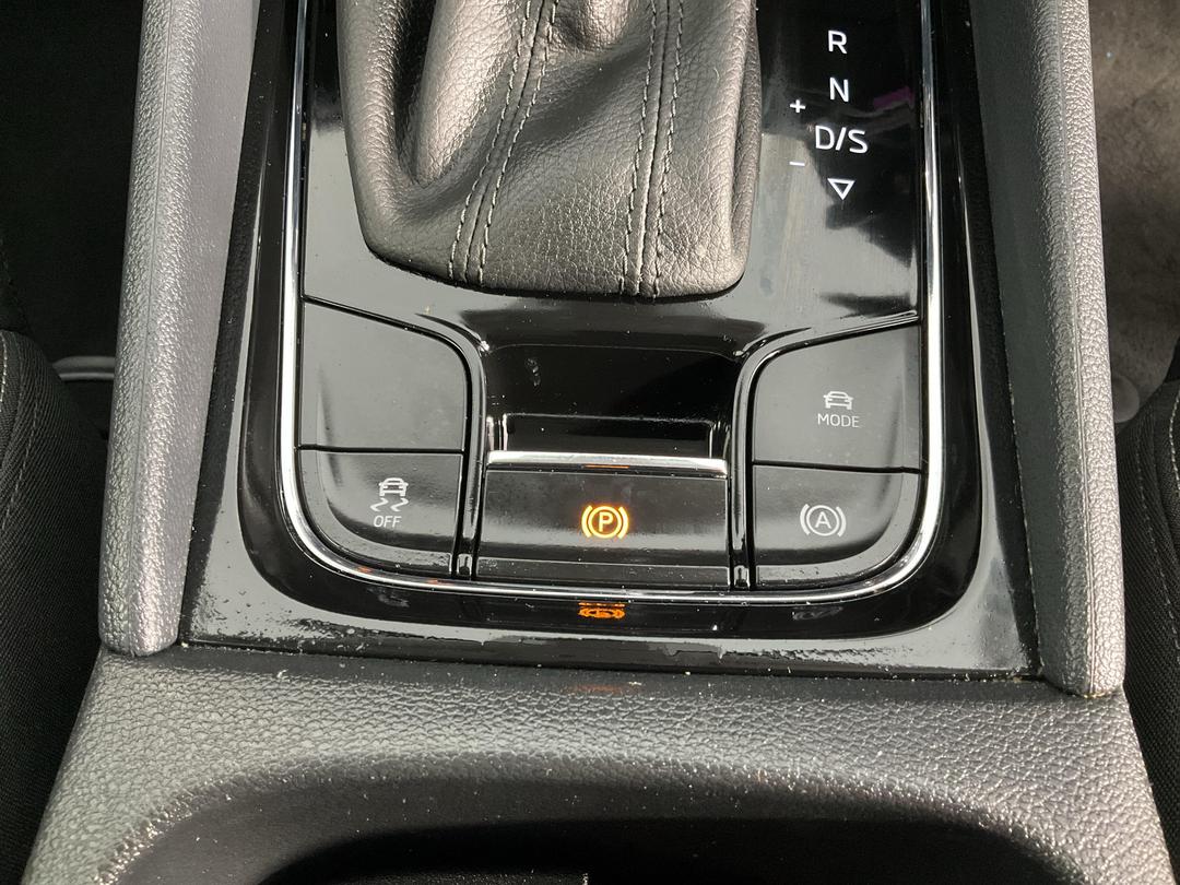 Photo '29' of Skoda Karoq