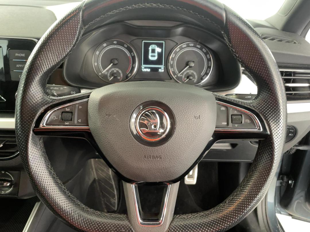 Photo '27' of Skoda Scala