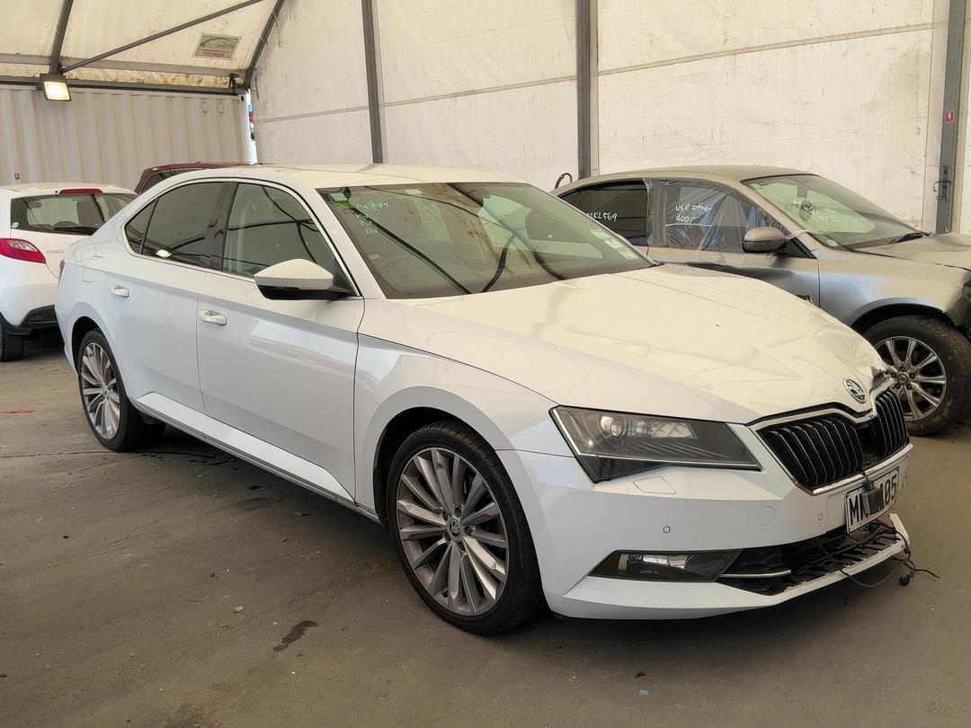 Photo '3' of Skoda Superb Style+ 162KW TSI Photo '3' of Skoda Superb Style+ 162KW TSI