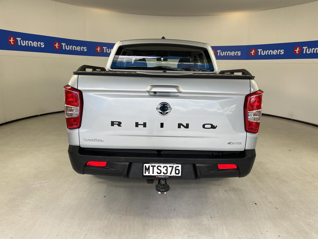 Photo '6' of Ssangyong Rhino