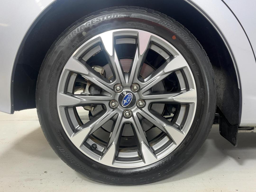 Photo '12' of Subaru Impreza