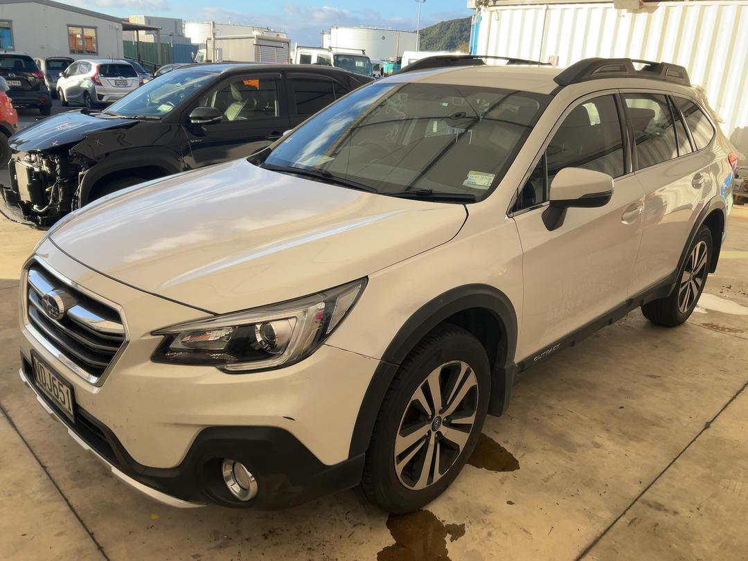 Photo '3' of Subaru Outback