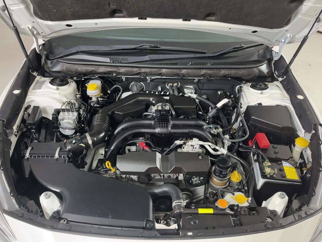 Photo '13' of Subaru Outback
